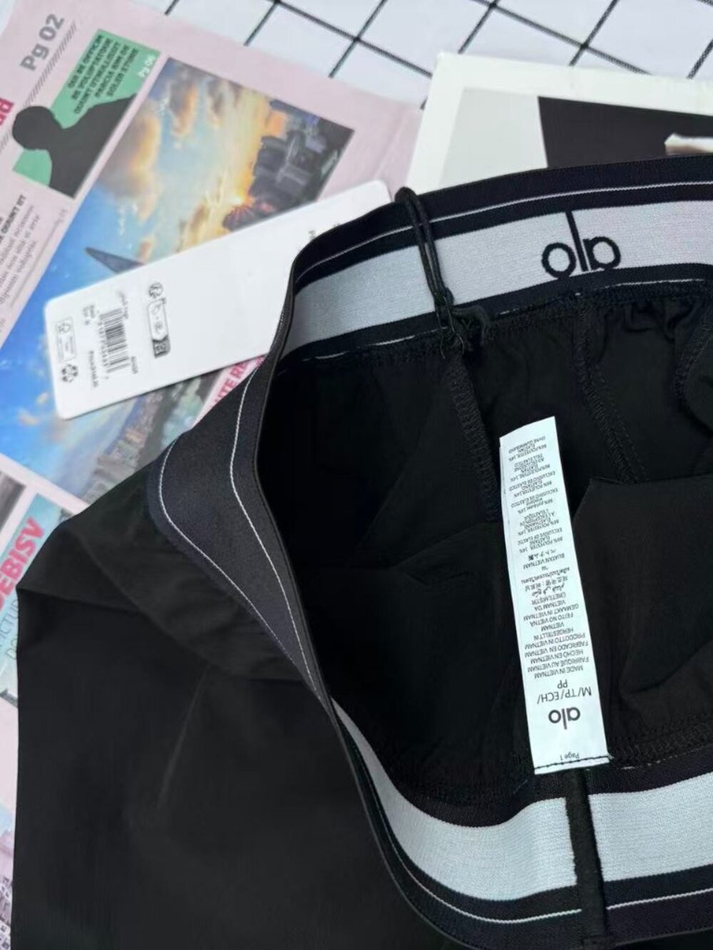Black ALO Yoga 😁 High Waisted Wide Leg Pants (Regular) NWT | Office Casual Chic - Picture 3 of 10